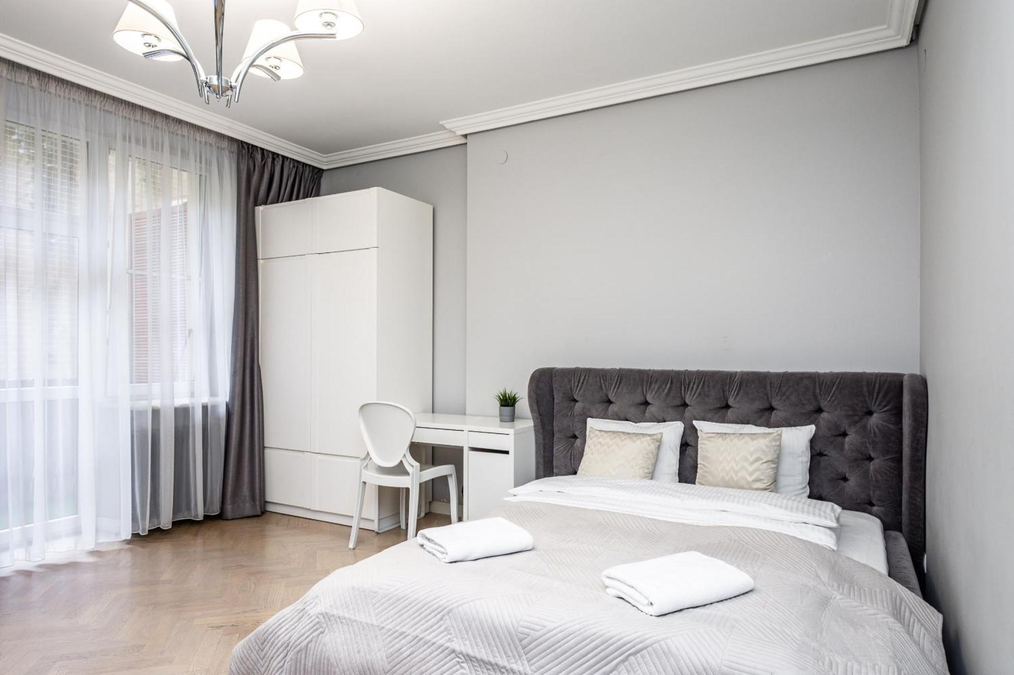 Rentplanet - Krasinskiego Apartamento Cracovia